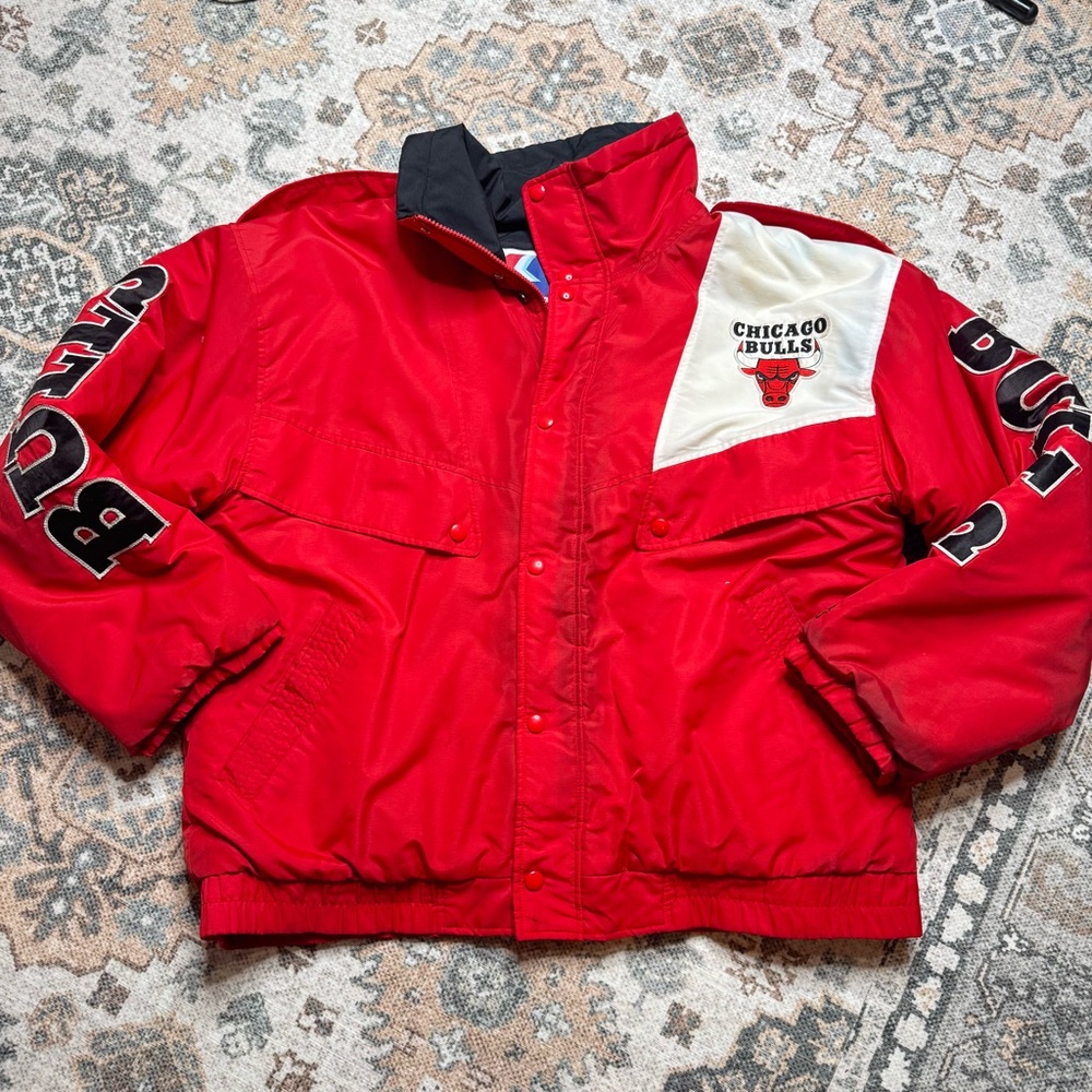 STARTER Men’s Vintage Chicago Bulls Puffer Jacket Size XL